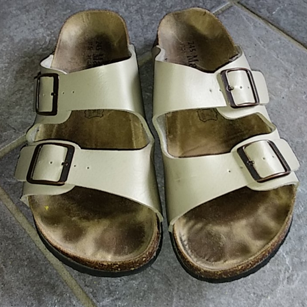 Maibulun Bone Two-Buckle Comfort Sandal